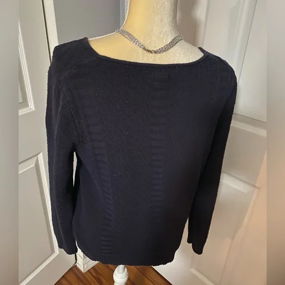 Navy Liz Claiborne Sweater - Picture 3 of 3